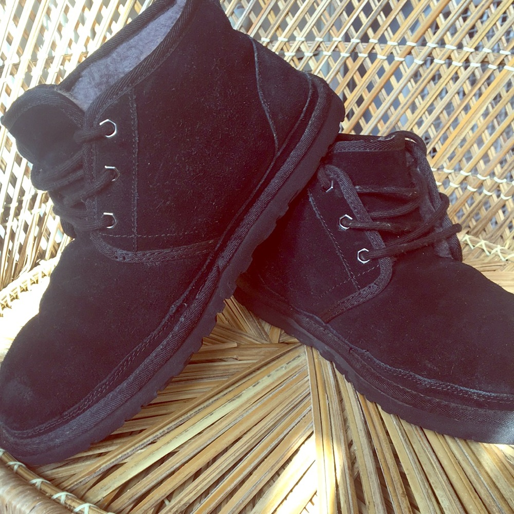 Ugg Neumel Women’s Black Lace-up Shoes